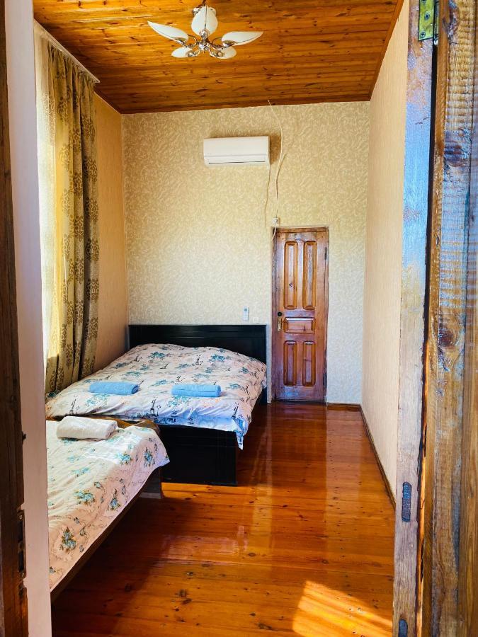 Guesthouse Kamelia マートヴィリ エクステリア 写真