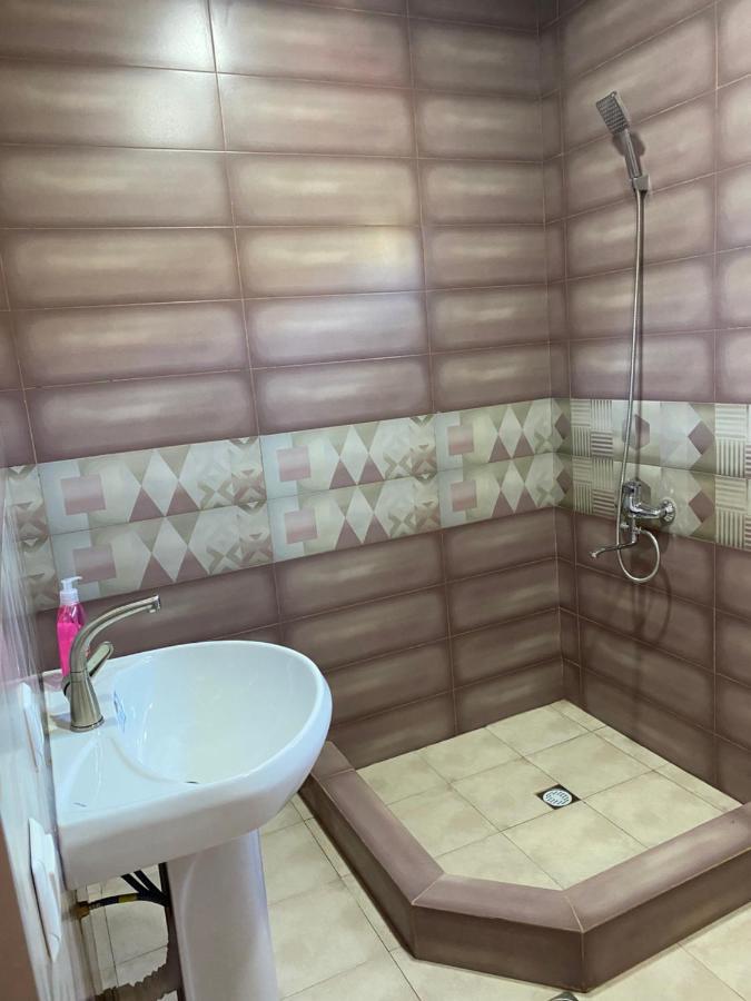 Guesthouse Kamelia マートヴィリ エクステリア 写真