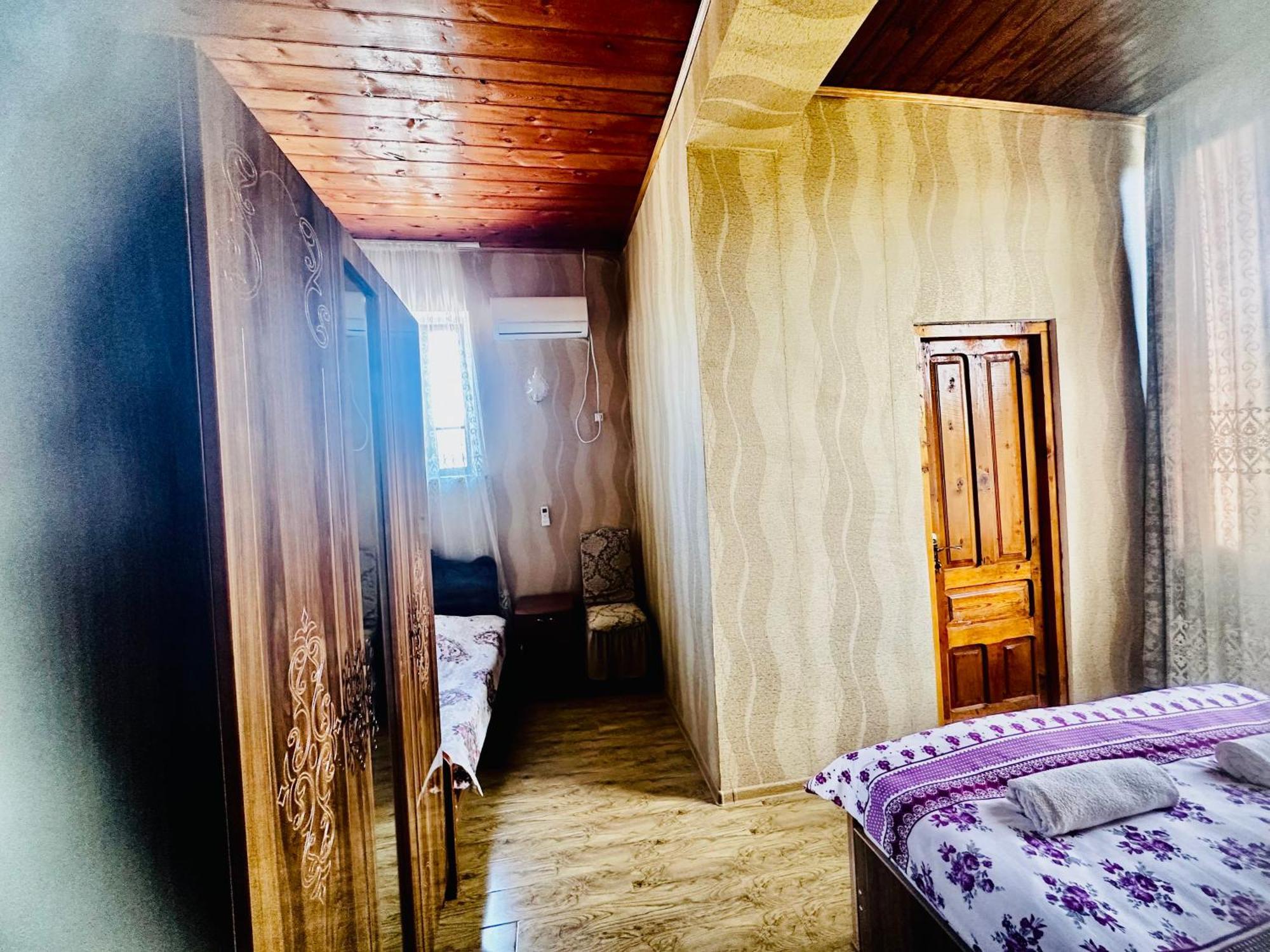 Guesthouse Kamelia マートヴィリ エクステリア 写真